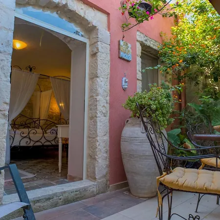 Bed & Breakfast Il Cortiletto 3*